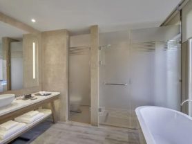 حجز فنادق وطيران