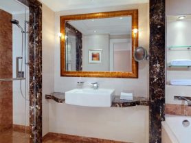 حجز فنادق وطيران