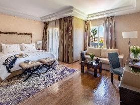 حجز فنادق وطيران