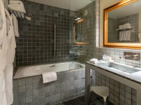 حجز فنادق وطيران