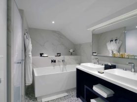 حجز فنادق وطيران