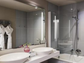 حجز فنادق وطيران