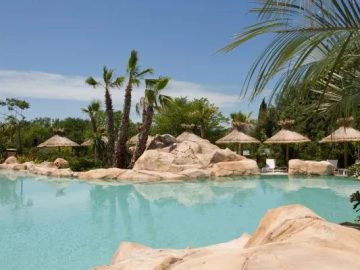 حجز فنادق وطيران