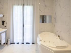 حجز فنادق وطيران