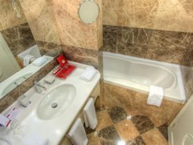 حجز فنادق وطيران