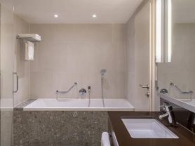 حجز فنادق وطيران