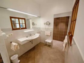 حجز فنادق وطيران