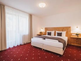 حجز فنادق وطيران