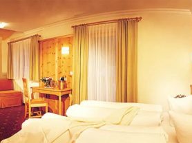 حجز فنادق وطيران