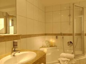 حجز فنادق وطيران