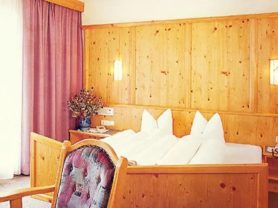 حجز فنادق وطيران