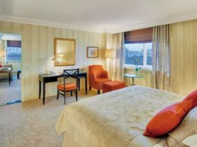 حجز فنادق وطيران