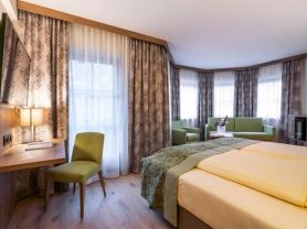 حجز فنادق وطيران