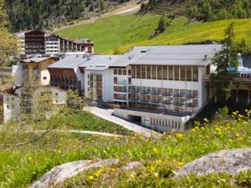 حجز فنادق وطيران