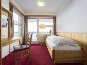 حجز فنادق وطيران