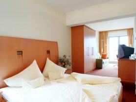 حجز فنادق وطيران