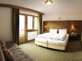 حجز فنادق وطيران