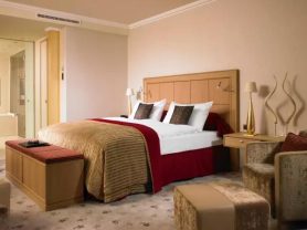 حجز فنادق وطيران