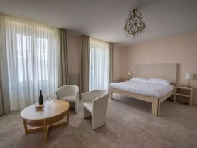 حجز فنادق وطيران