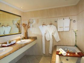 حجز فنادق وطيران