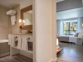 حجز فنادق وطيران