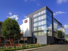 حجز فنادق وطيران