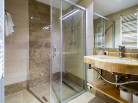 حجز فنادق وطيران