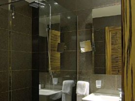 حجز فنادق وطيران