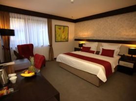 حجز فنادق وطيران