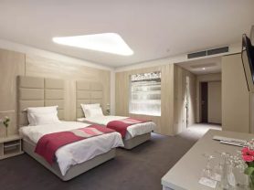 حجز فنادق وطيران