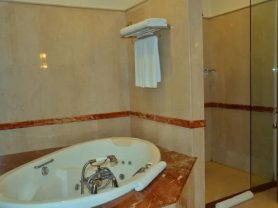 حجز فنادق وطيران