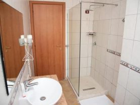 حجز فنادق وطيران