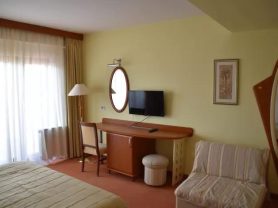 حجز فنادق وطيران