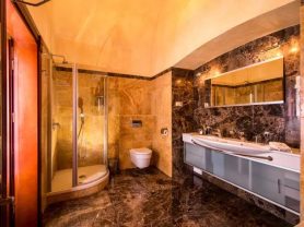 حجز فنادق وطيران