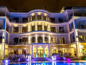 حجز فنادق وطيران