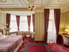 حجز فنادق وطيران