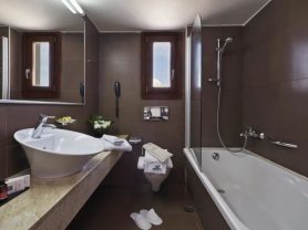 حجز فنادق وطيران