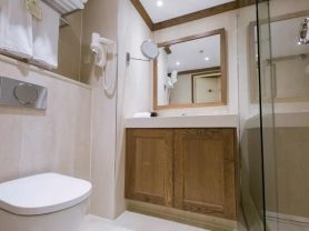 حجز فنادق وطيران