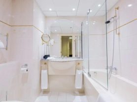 حجز فنادق وطيران