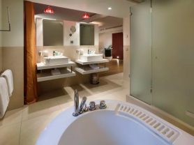 حجز فنادق وطيران