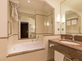 حجز فنادق وطيران