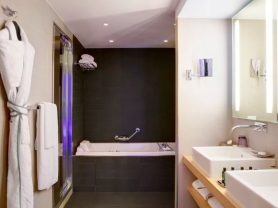 حجز فنادق وطيران