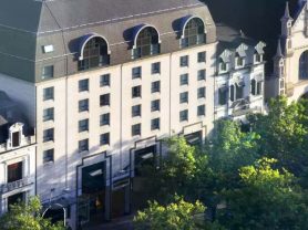 حجز فنادق وطيران