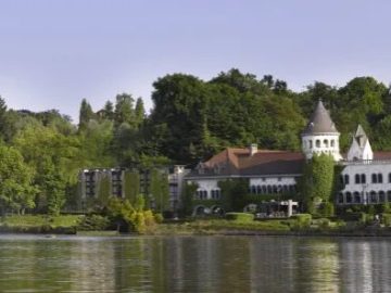 حجز فنادق وطيران