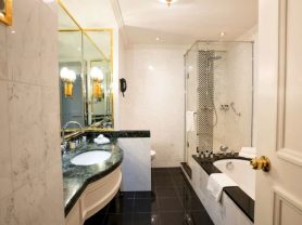 حجز فنادق وطيران