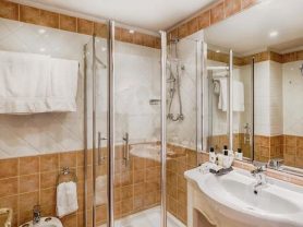 حجز فنادق وطيران