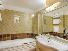 حجز فنادق وطيران