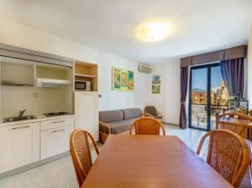 حجز فنادق وطيران