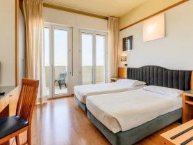 حجز فنادق وطيران