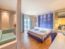 حجز فنادق وطيران